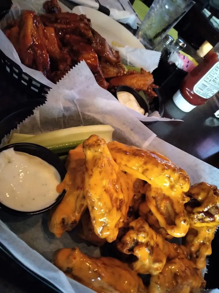 Chicken Wings Sweet Sriracha Boom Boom